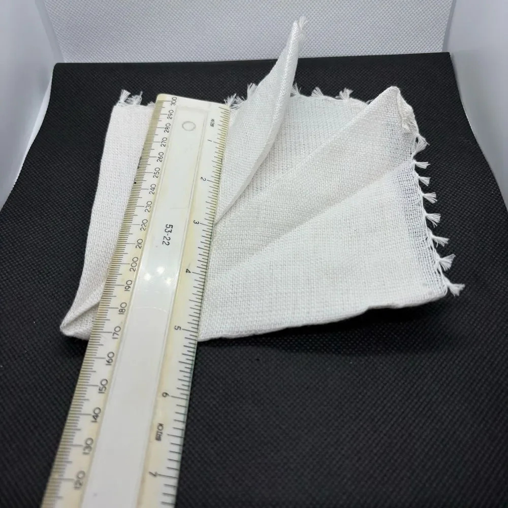 Set of 6 Cocktail Napkins with Removable Floral Napkin Rings + 1 Spare. Unused